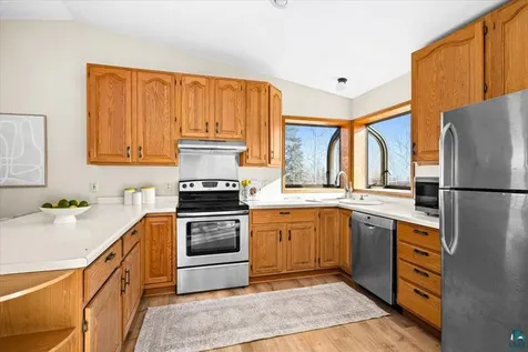 960 Deerview Lane Two Harbors MN 55616