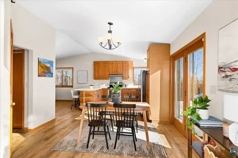 960 Deerview Lane Two Harbors MN 55616