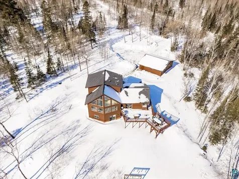 960 Deerview Lane Two Harbors MN 55616