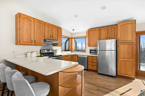960 Deerview Lane Two Harbors MN 55616