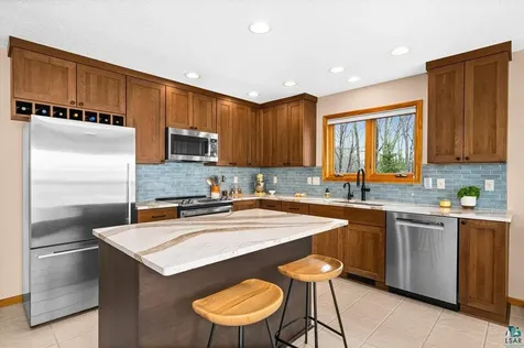 6944 Bear Island Road Duluth MN 55803