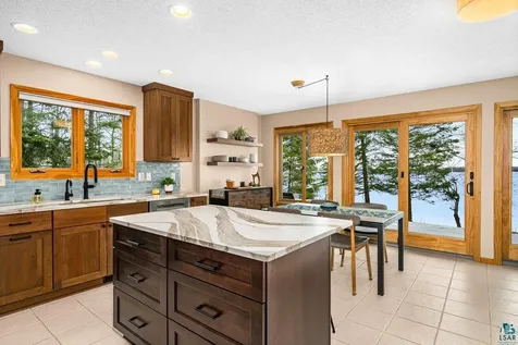 6944 Bear Island Road Duluth MN 55803