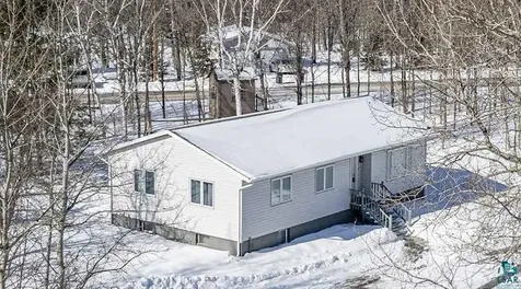 5493 Old Highway 61 Proctor MN 55810