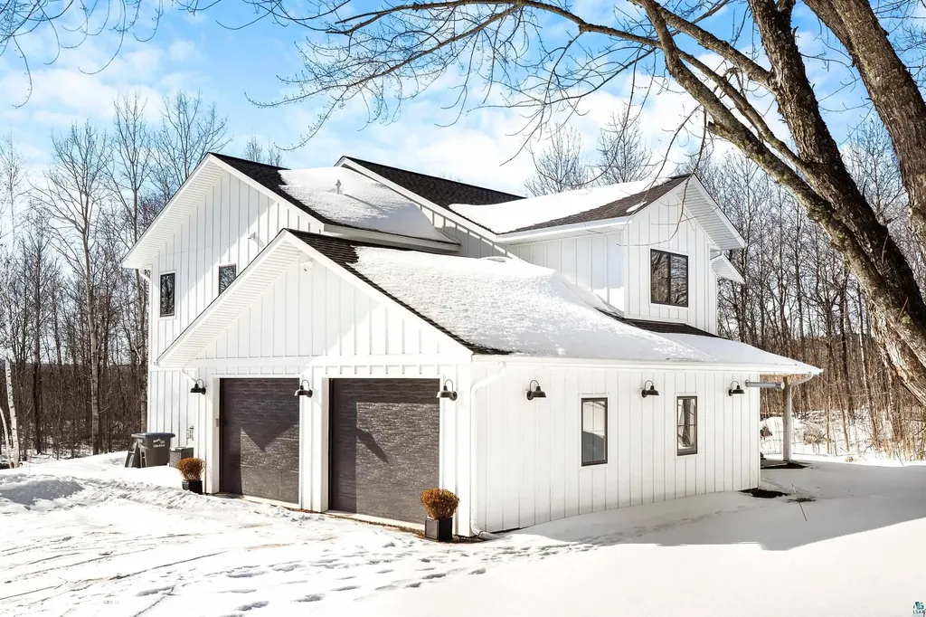 3464 W Tischer Road Duluth MN 55803