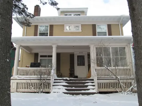2123 E 4th Street Duluth MN 55812