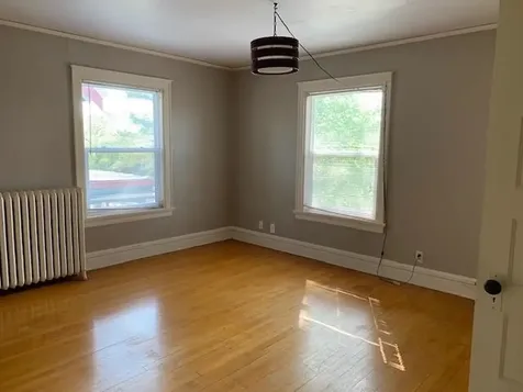 2123 E 4th Street Duluth MN 55812