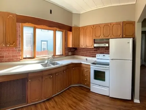 2123 E 4th Street Duluth MN 55812