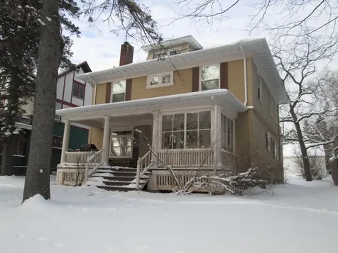 2123 E 4th Street Duluth MN 55812