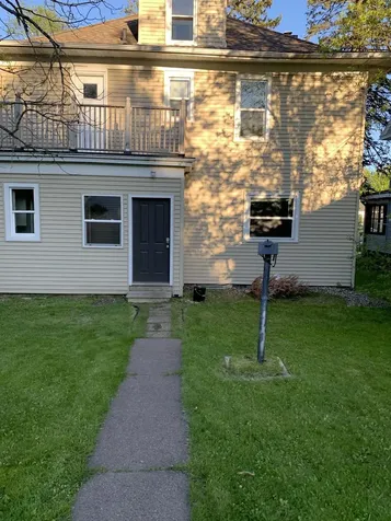2123 E 4th Street Duluth MN 55812
