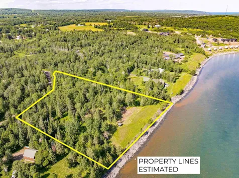966 W Bay Road Two Harbors MN 55616