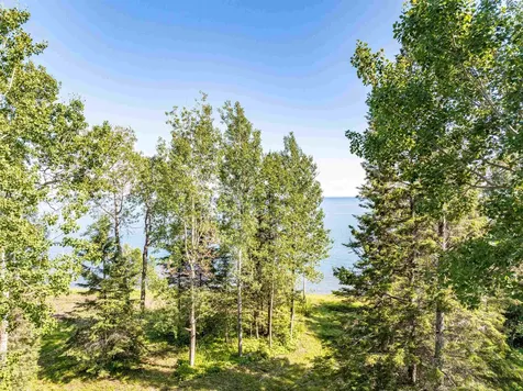 966 W Bay Road Two Harbors MN 55616
