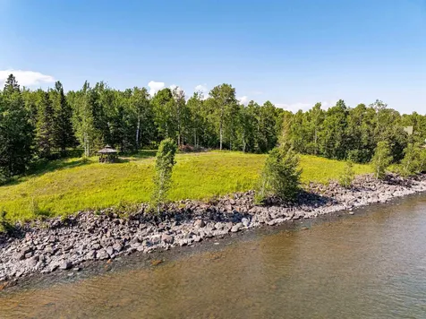 966 W Bay Road Two Harbors MN 55616