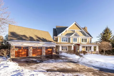 2610 E 8th Street Duluth MN 55812
