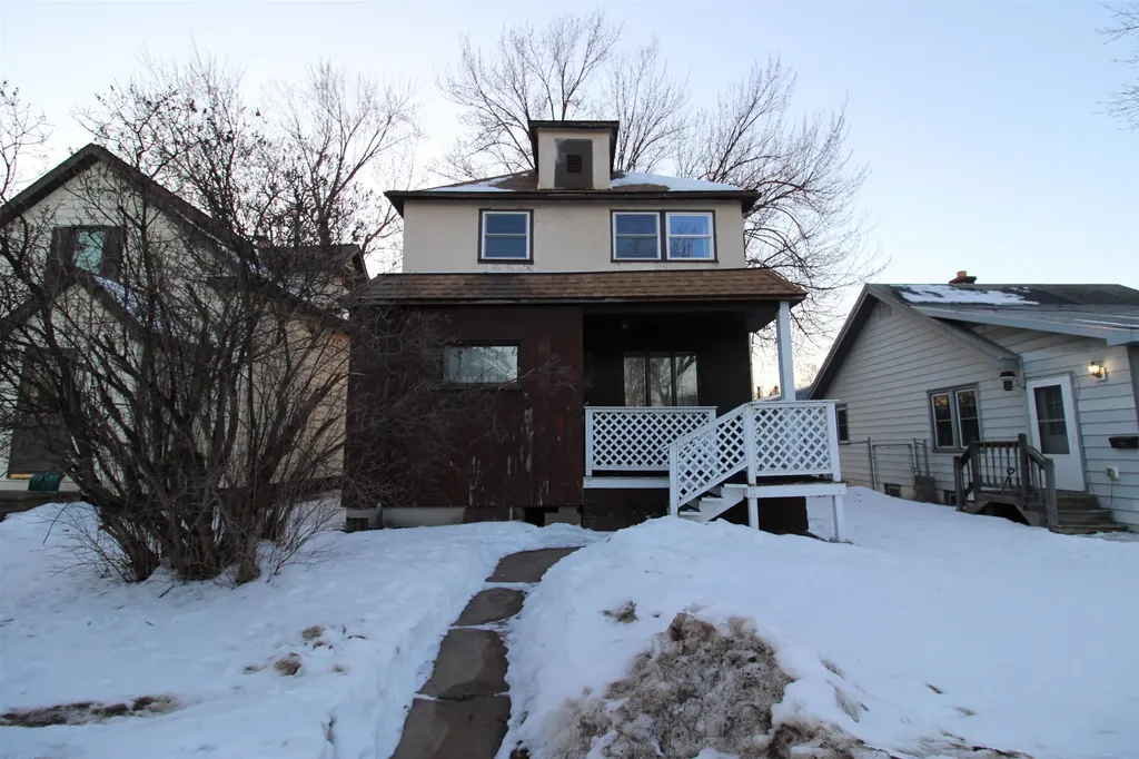 2519 3rd Avenue E Hibbing MN 55746