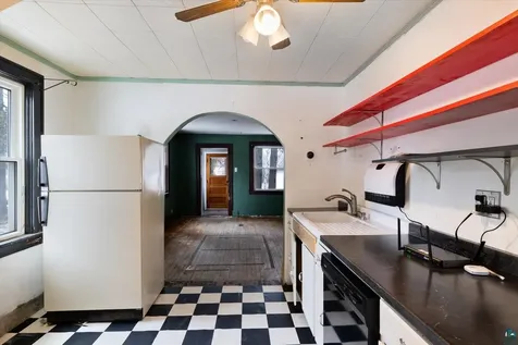 404 Itasca Avenue Hibbing MN 55746-9355