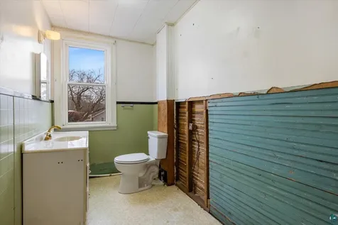 404 Itasca Avenue Hibbing MN 55746-9355