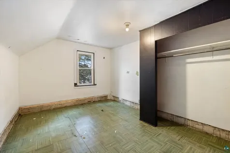 404 Itasca Avenue Hibbing MN 55746-9355