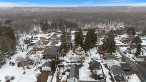 404 Itasca Avenue Hibbing MN 55746-9355