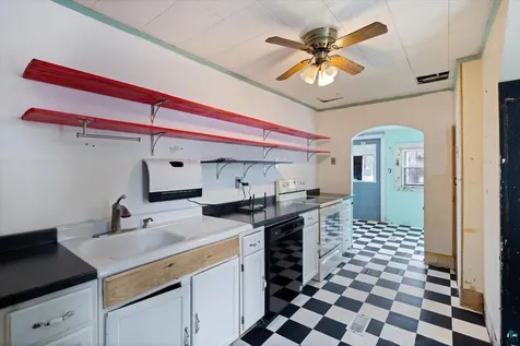 404 Itasca Avenue Hibbing MN 55746-9355