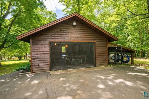 4822 E Tri Lakes Road Superior WI 54880