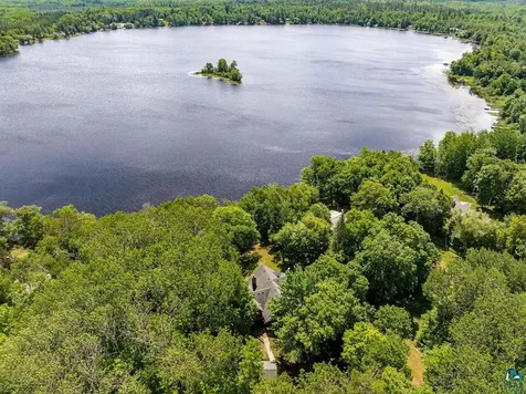 4822 E Tri Lakes Road Superior WI 54880