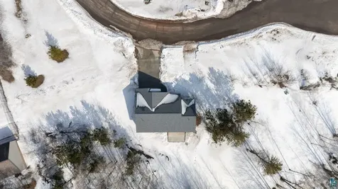912 Carter Creek Eveleth MN 55734