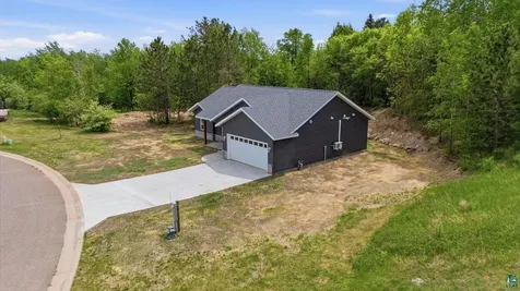 912 Carter Creek Eveleth MN 55734