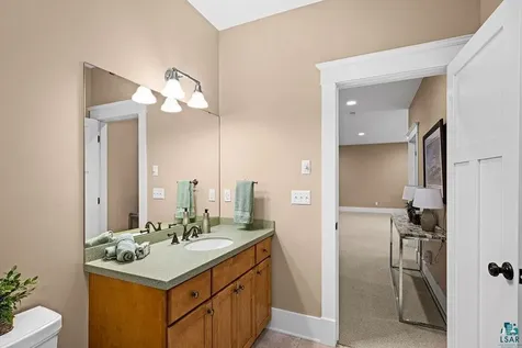 535 Marshall Street Duluth MN 55803