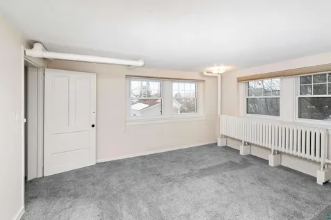 2514 E Superior Street Duluth MN 55812