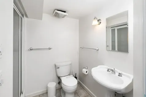 2514 E Superior Street Duluth MN 55812