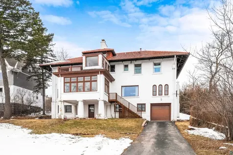 2514 E Superior Street Duluth MN 55812