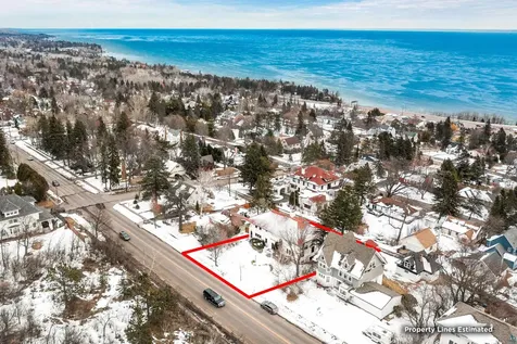 2514 E Superior Street Duluth MN 55812