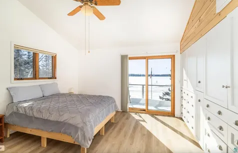 1480 Devil Track Road Grand Marais MN 55604
