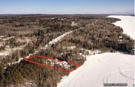 1480 Devil Track Road Grand Marais MN 55604