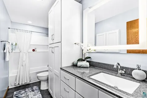 5469 Martin Road Duluth MN 55811