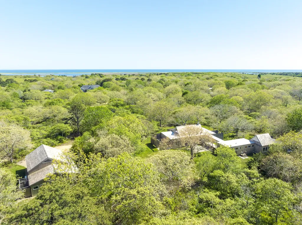 7 Black Point Road Chilmark MA 02535