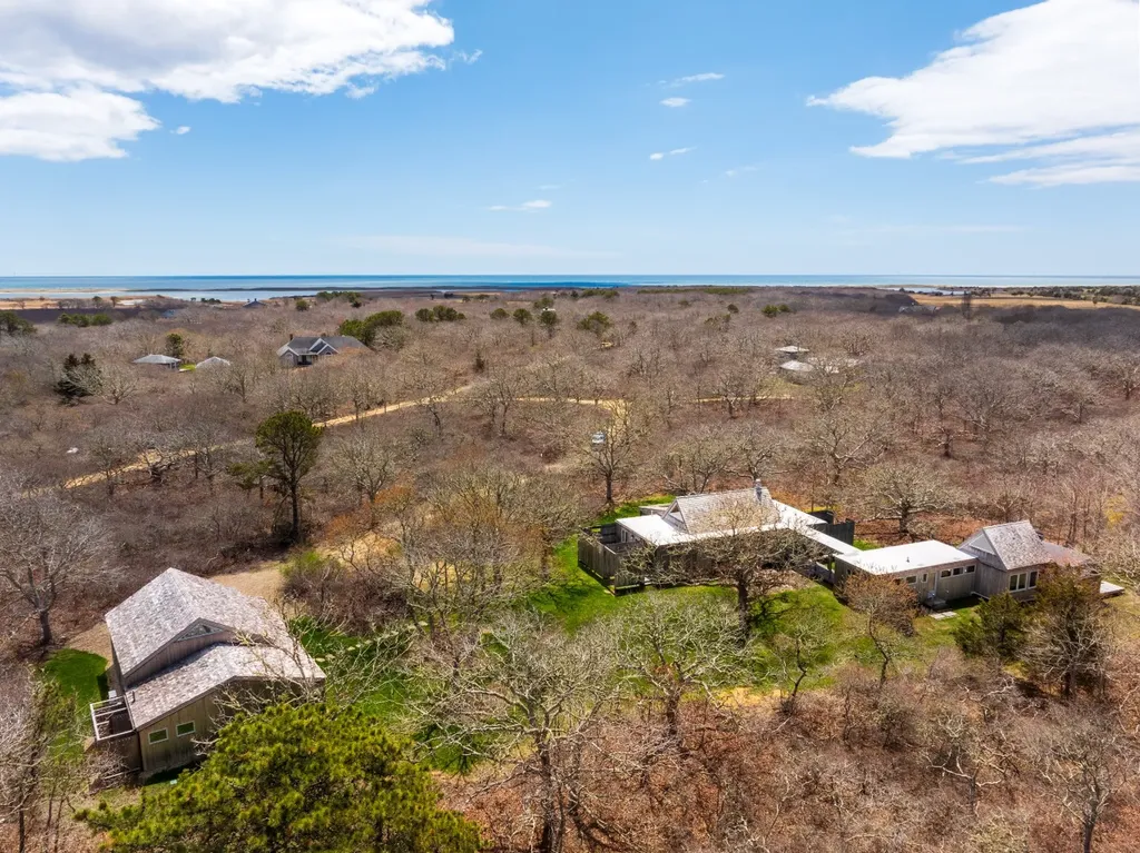 7 Black Point Road Chilmark MA 02535