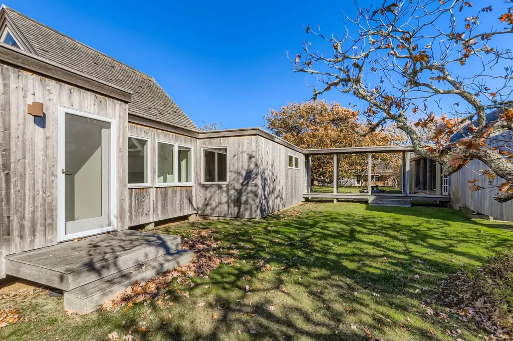 7 Black Point Road Chilmark MA 02535