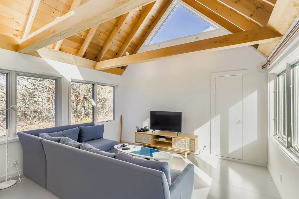7 Black Point Road Chilmark MA 02535