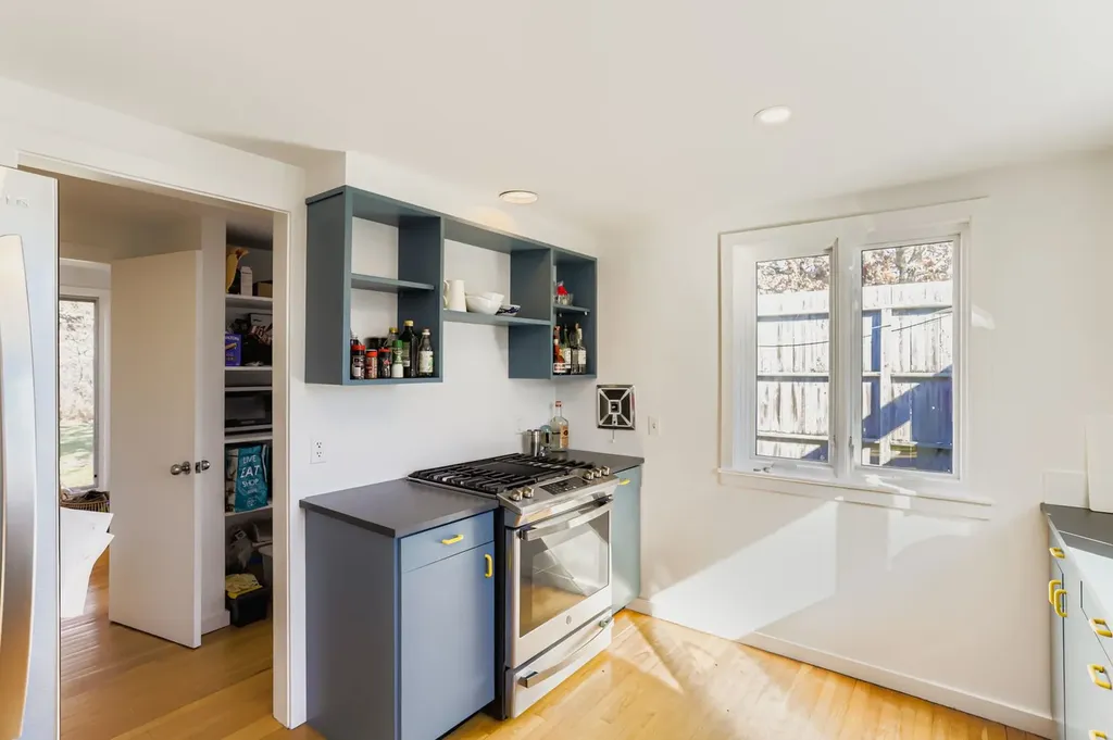 7 Black Point Road Chilmark MA 02535