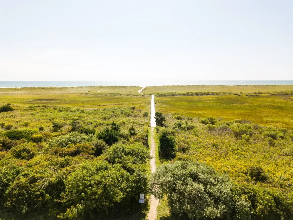7 Black Point Road Chilmark MA 02535