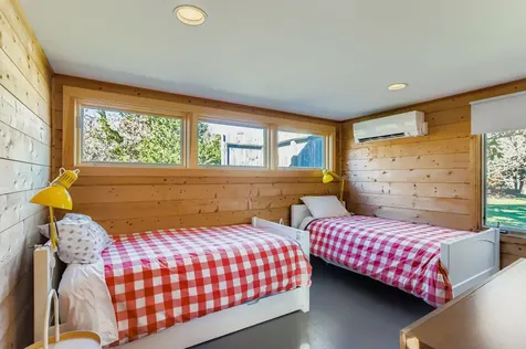 7 Black Point Road Chilmark MA 02535