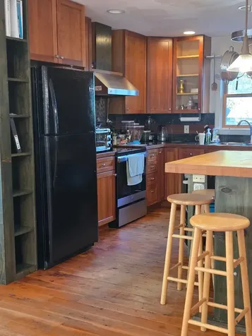 33 Alyssa Lane Vineyard Haven MA 02568