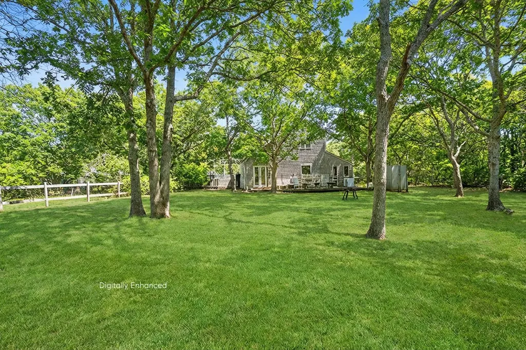 25 Vineyard Meadow Farms Road West Tisbury MA 02575