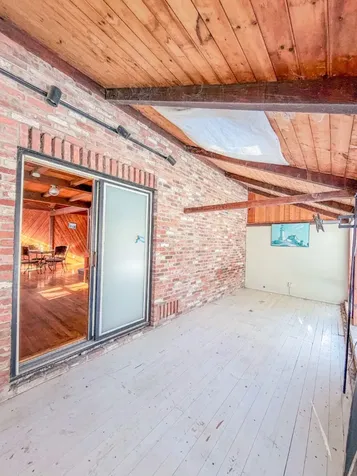 25 Vineyard Meadow Farms Road West Tisbury MA 02575