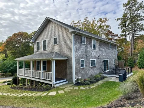 151 Tashmoo Avenue Vineyard Haven MA 02568