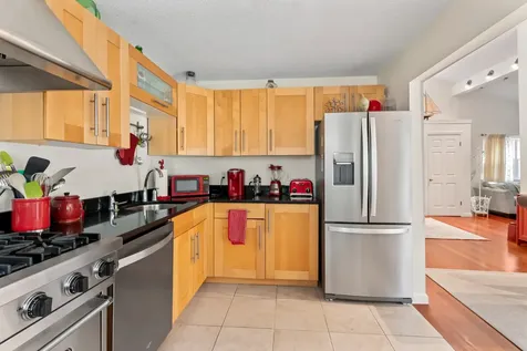 344 Greenwood Avenue Vineyard Haven MA 02568