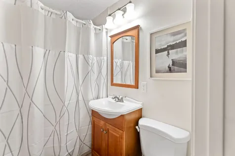 344 Greenwood Avenue Vineyard Haven MA 02568