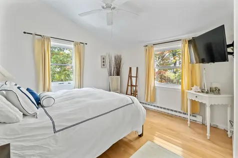 344 Greenwood Avenue Vineyard Haven MA 02568