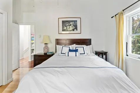 344 Greenwood Avenue Vineyard Haven MA 02568